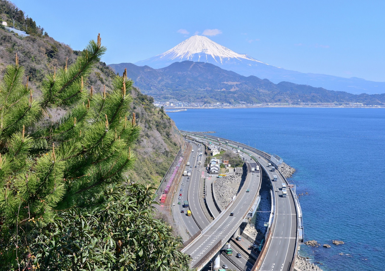 横浜でドライバーの業種について